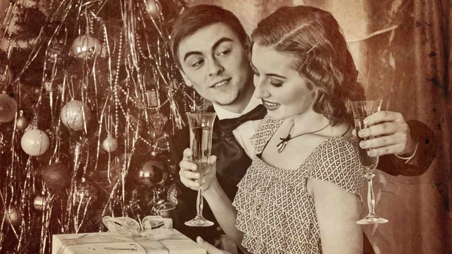 From Party Closer to Classic: Baby, It's Cold Outside History